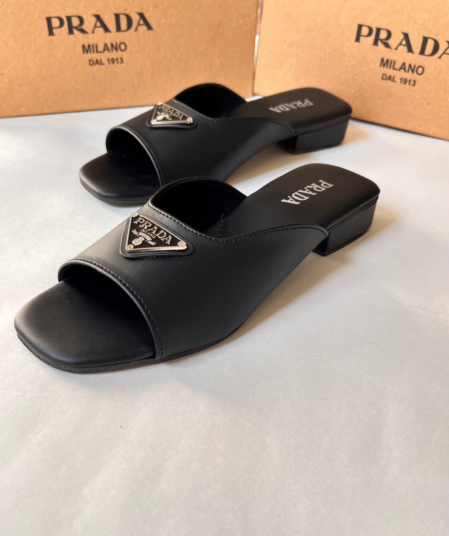 SATIN BLOCK HEELS