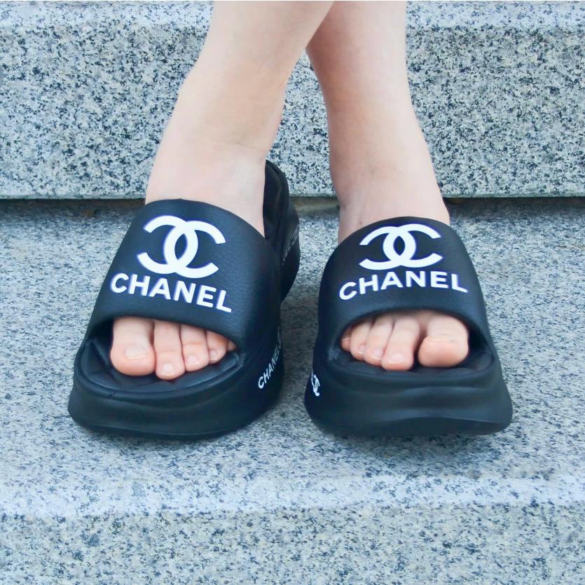 CHANEL SOFTY