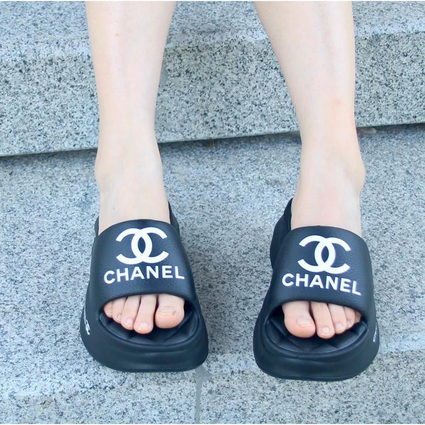 CHANEL SOFTY