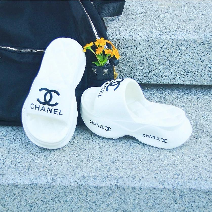CHANEL SOFTY